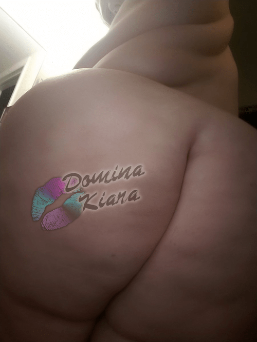 Is This Seat Taken...? I LOVE Smothering subs With My Fat Ass!