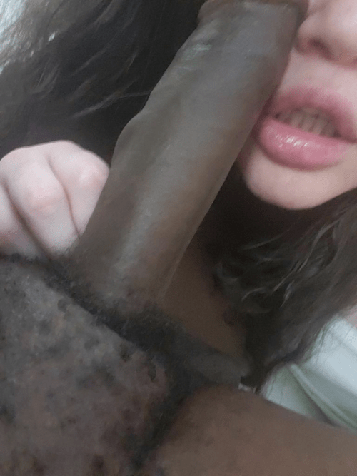 Beta boi Cucky paid for the drinks &amp; hotel room and enjoyed the inside of his hand while my BBC friend enjoyed the inside of my pussy