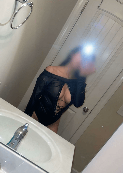 Hotwife still on the hunt, would you help us out?