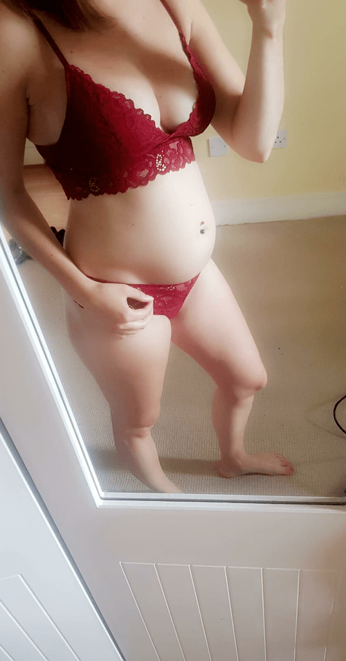 Looking for a guy in Ireland to fuck my pregnant body hard while bf watches 33