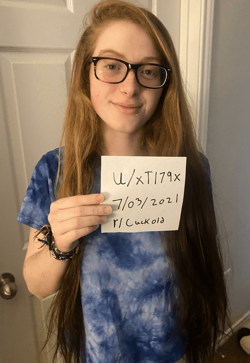 My verification post! (18f) ??