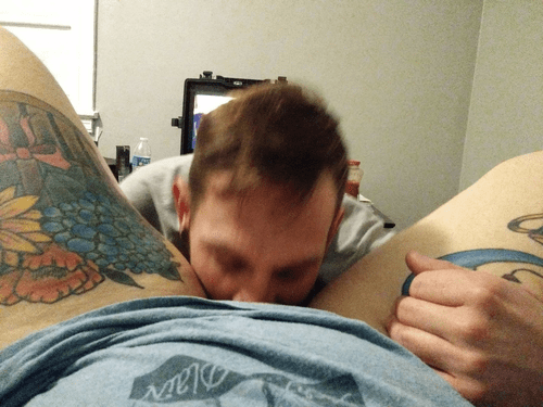 My fiance sent me this picture of her getting her pussy eaten by her side guy.