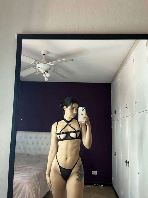 Here’s my application to be your fuck toy