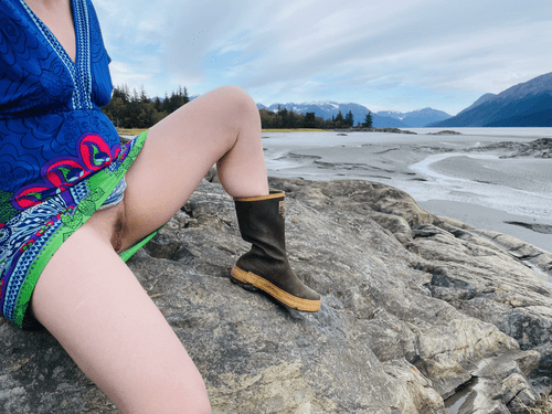 Pale, older Alaskan lady… showing off the local scenery