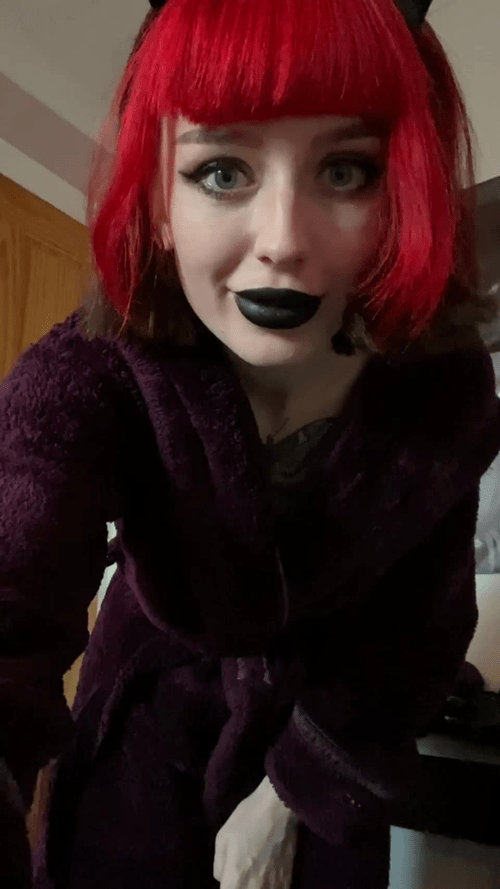 Nervous, first gif ?? can a goth girl make you hard?