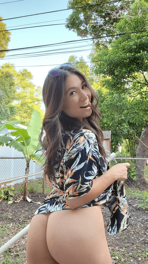 I walk around the house like this cause I can't find my panties?