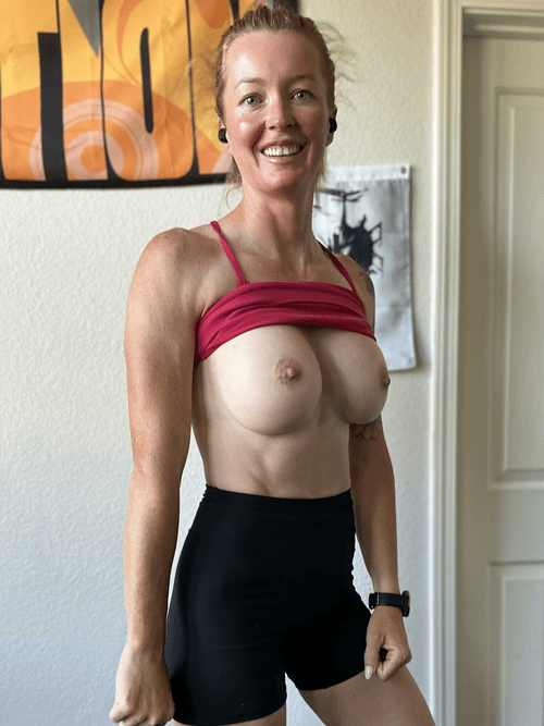 My nipples felt like making an appearance during my workout. (F35)