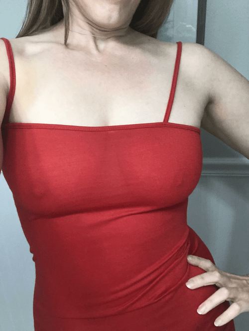 Are MILFs more fun in red?