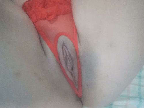 Do you first lick it or you just slide in? ðŸ’‹ MIL(F)33