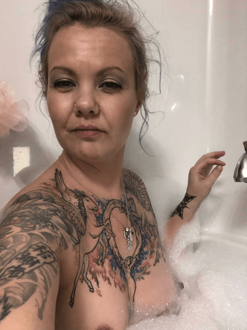 bubble. bath. 40(f)