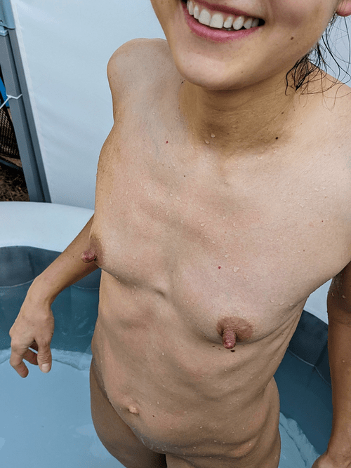 Enjoying a little fresh air on my bare skin (45f)