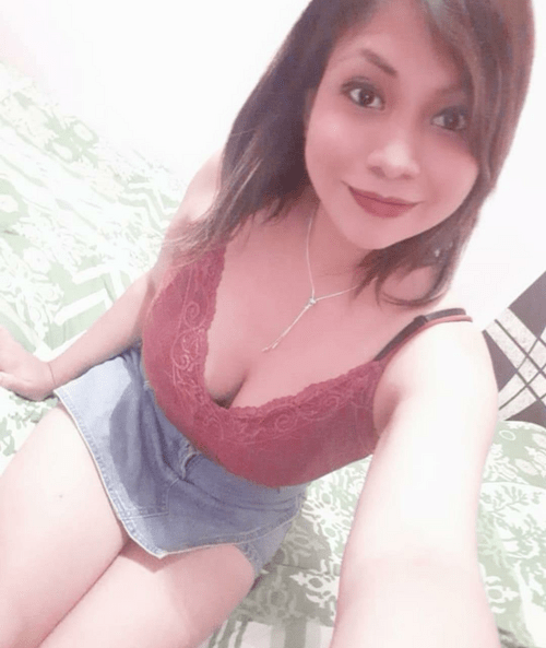 There is nothing under my skirt, wanna see?