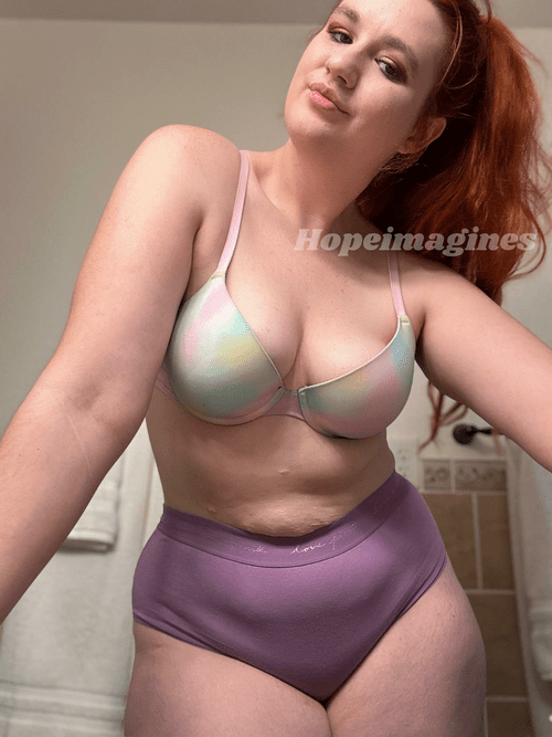 Thick MILFS know how to ride